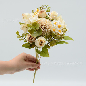 Bouquets de fleurs artificielles Dongchen Crafts, rose, marguerite, chrysanthème, décoration de mariage, décoration de la maison, couleurs d'automne - Product Image 2