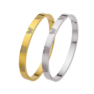 Pulsera de Moda Bohemia de Acero Inoxidable con Baño de Oro de 18K y Corazón de Circonita para Parejas a Larga Distancia, Ideal para Aniversario de Mujer - Product Image 4