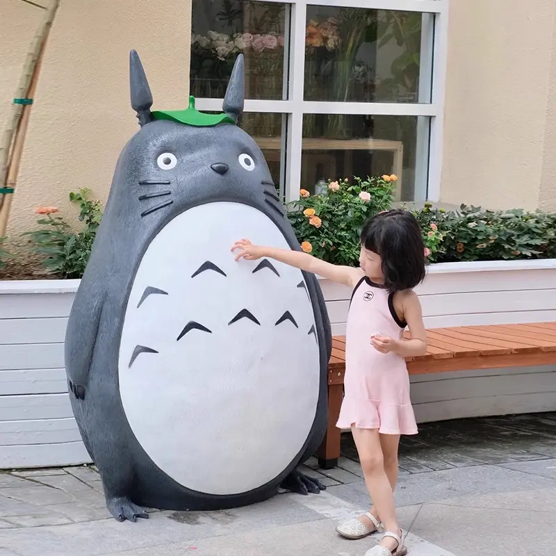 Özel mağaza dekorasyon yaşam boyutu satılık japon karikatür Anime reçine fiberglas Totoro heykeli