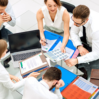GAMENOTE Individuell Bedruckte A4 Leder-Präsentationsmappe mit Spot-UV-Veredelung und Doppeltaschen für Immobilienmarketing und Werbegeschenke