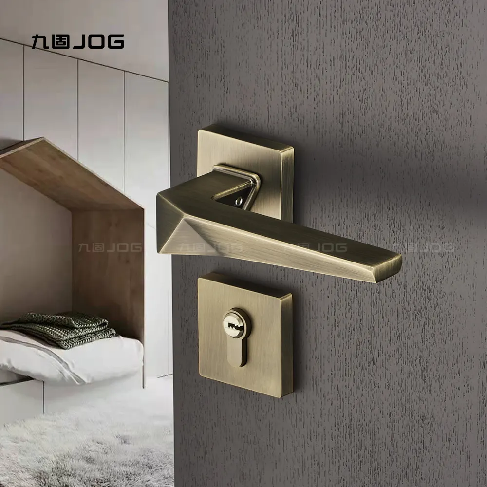 JOG Hardware Factory OEM Zinc alloy modern design interior bedroom chrome black lever wooden door handles luxury