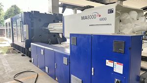 HAITIAN Low Price Cost China Horizontal Hydraulic 800T Plastic Injection Molding Machine with PLC Motor Pump MA8000 Screw - Product Image 2