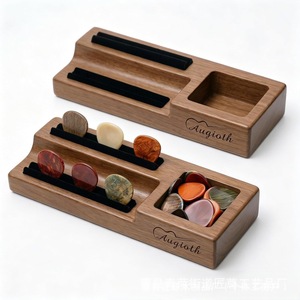 Caja organizadora de púas de guitarra de madera Augioth con soporte de exhibición para púas de guitarra eléctrica y bajo - Product Image 1