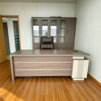 Bureau de direction moderne de luxe en bois avec armoire à dossiers et ensemble de chaises – Mobilier de bureau