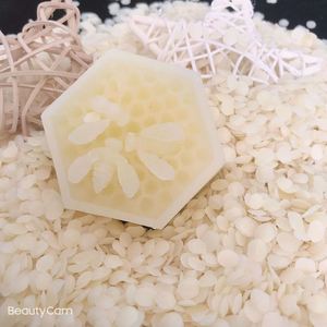 Cire d'abeille naturelle de bonne qualité, blanche et jaune, utilisée pour les bougies, les pastilles de cire d'abeille, les baumes à lèvres, les soins corporels - Product Image 3