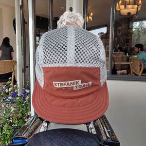 Gorra de Running con Visera Suave y Logotipo Personalizado, Gorra de Running de 5 Paneles con Malla Transpirable, Gorras de Nylon Tipo Camper, Gorras Snapback - Product Image 2