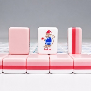 Fichas de mahjong americanas de acrílico de cuatro capas con diseño de mono rosa, diseño creativo de dibujos animados, portátiles, ideales para reuniones familiares - Product Image 1