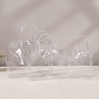 Sac fourre-tout en PVC transparent personnalisé en gros avec logo, sacs à poignée transparents pour cadeaux avec bouton