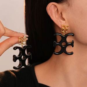Pendientes de Botón de Aleación de Zinc con Baño de Oro de Diseño Geométrico, Joyería de Moda Unisex de Lujo - Product Image 4