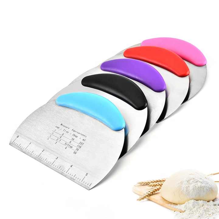 Multi-purpose Nonslip Arch Shape Metal Pastry Scraper with Measurement Scale Dough Cutter Stainless Steel Flour Cutter Machine