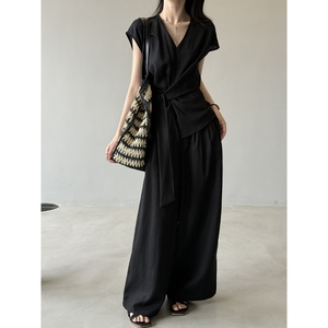 ชุดเซ็ต 2 ชิ้น เสื้อเชิ้ตผ้าลินินคอวีผูกเอว กางเกงขายาวทรงกว้าง แฟชั่นสำหรับผู้หญิง - Product Image 4