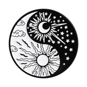 เข็มกลัดไทชิสีดำสีขาวลายหมาป่าพระจันทร์แมวโคอิเมล่าพินแบบตะวันออก - Product Image 2