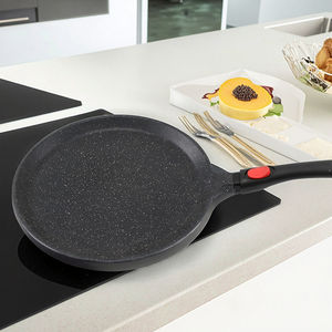 Poêle à crêpes en aluminium moulé sous pression avec poignée amovible pratique, revêtement antiadhésif classique effet marbre, écologique, compatible gaz et <span class=keywords><strong>induction</strong></span>, base à capteur - Product Image 3