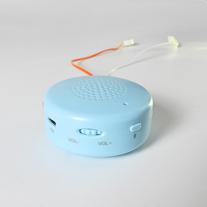 Boîte à musique apaisante pour bébé avec poupée en peluche et hochet, jouet éducatif pour l'apprentissage précoce, en ABS, moule exclusif - Product Image 2