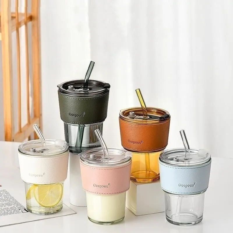 Tasse à café avec logo personnalisé en gros, tasse à café en verre portable Offre Spéciale tasse à jus de lait réutilisable de grande capacité avec pailles et couvercles