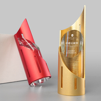 Le cylindre en cristal K9 personnalisé récompense le trophée en métal et en verre avec le prix de reconnaissance de distinction de gravure d'argent