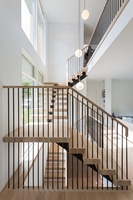 Escalier en colimaçon à balustrade simple CBMmart, balustrades en forme de L, poutres en carbone, design d'escalier