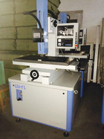 Machine de perçage EDM, super perceuse, perceuse pour petits trous, moteur PLC, moteur 380V
