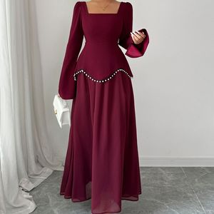 فستان نسائي جديد طويل وأنيق بياقة مربعة وأكمام طويلة مزين باللؤلؤ ومرقع، فستان طويل أنيق وبسيط وراقي - Product Image 3