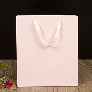 Sac en papier personnalisé de luxe écologique avec poignée en ruban, sacs de transport de marque personnalisés pour vêtements, chaussures, logo laminé - Product Image 5