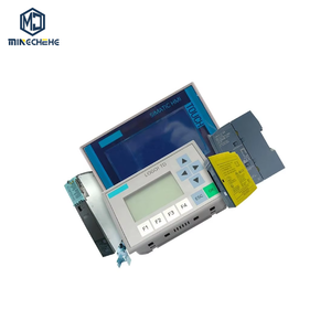 แผงควบคุม HMI อุตสาหกรรมรุ่น Comfort 6AV2124-0MC01-0AX0 หน้าจอสัมผัสขนาด 12.1 นิ้ว - Product Image 1