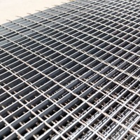 Grille industrielle en acier inoxydable personnalisable, plateforme en acier à barres plates dentelées, grille d'entrepôt 2400 mm x 1200 mm
