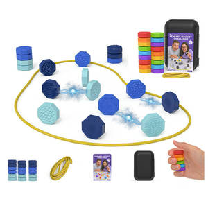 Jeu d'échecs magnétique en silicone avec 18 pierres texturées et cordon, jeu de stratégie familial pour enfants et adultes, 2 à 4 joueurs - Product Image 1