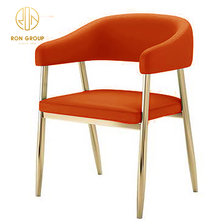 Chaise adaptée aux besoins du client set2