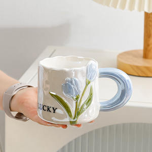 Tazza di <span class=keywords><strong>tulipano</strong></span> in ceramica a fiore 3D per tè fatto a mano per il giorno dell'insegnante regalo di compleanno da donna tazze in ceramica - Product Image 2