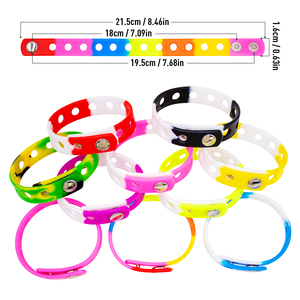 Pulseras de silicona con logotipo personalizable, perfectas para <span class=keywords><strong>Jibbitz</strong></span> y Clog Charms, recuerdos de fiesta, accesorios diarios para niños y niñas - Product Image 2