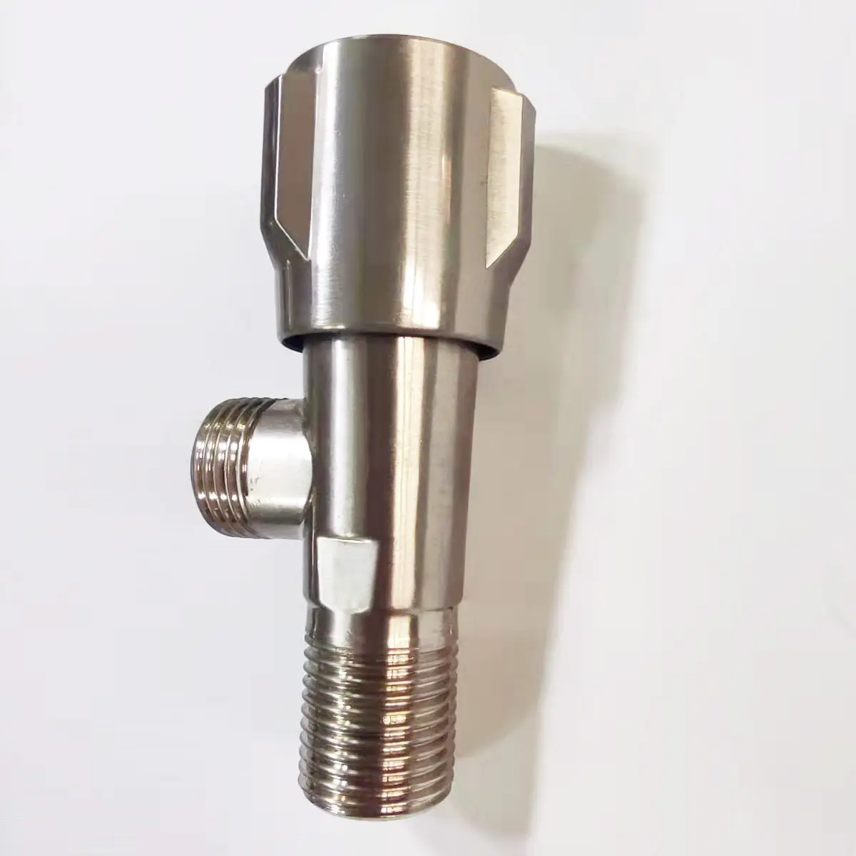 China CUSTOM bathroom angle valves HIGH PRESSURE zinc/brass angle valves control valves brass fittings