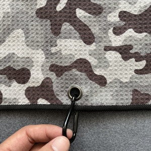 Toallas de Golf Personalizadas con Logotipo Impreso, MOQ Bajo, Alta Calidad, Microfibra, Tipo Waffle, con Gancho - Product Image 4
