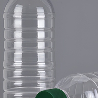 Bouteille d'eau minérale jetable en plastique PET de 300 ml avec bouchon à vis personnalisé pour boissons, jus, tisanes, sodas - Vente en gros