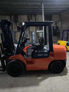 Hoge Kwaliteit Toyota30 <span class=keywords><strong>3ton</strong></span> 4.5M Uitgerust Side Shift Gebruikte Heftruck Fabriek Prijs Dieselmotor <span class=keywords><strong>Japan</strong></span> Merk Gebruikte Heftruck Te Koop - Product Image 3