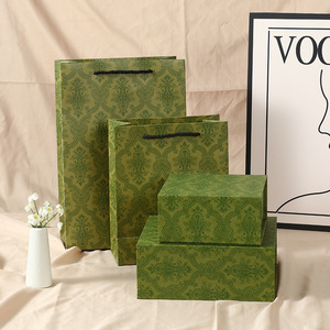 กล่องของขวัญที่ว่างเปล่าหรูหราทันสมัยกล่องดูดแม่เหล็กพับได้1<span class=keywords><strong>ปี</strong></span>ปรับแต่งได้ Taobao สีแดงสำหรับเทียน - Product Image 2