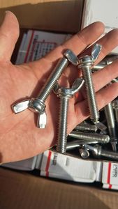 윙 볼트 M6 M8 M10 탄소강 스테인레스 스틸 합금 재료 날개 볼트 및 너트 - Product Image 5