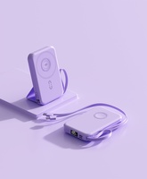 Batterie externe en plastique avec câble intégré 2026, 10000 mAh, support magnétique 3-en-1 pour montre et écouteurs, chargeur portable 22,5 W pour l'export
