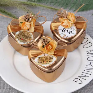 Petite boîte personnalisée en forme de coeur doré à la menthe Valentine surprise mariage boîte en métal pour bonbons au chocolat avec ruban de fleurs