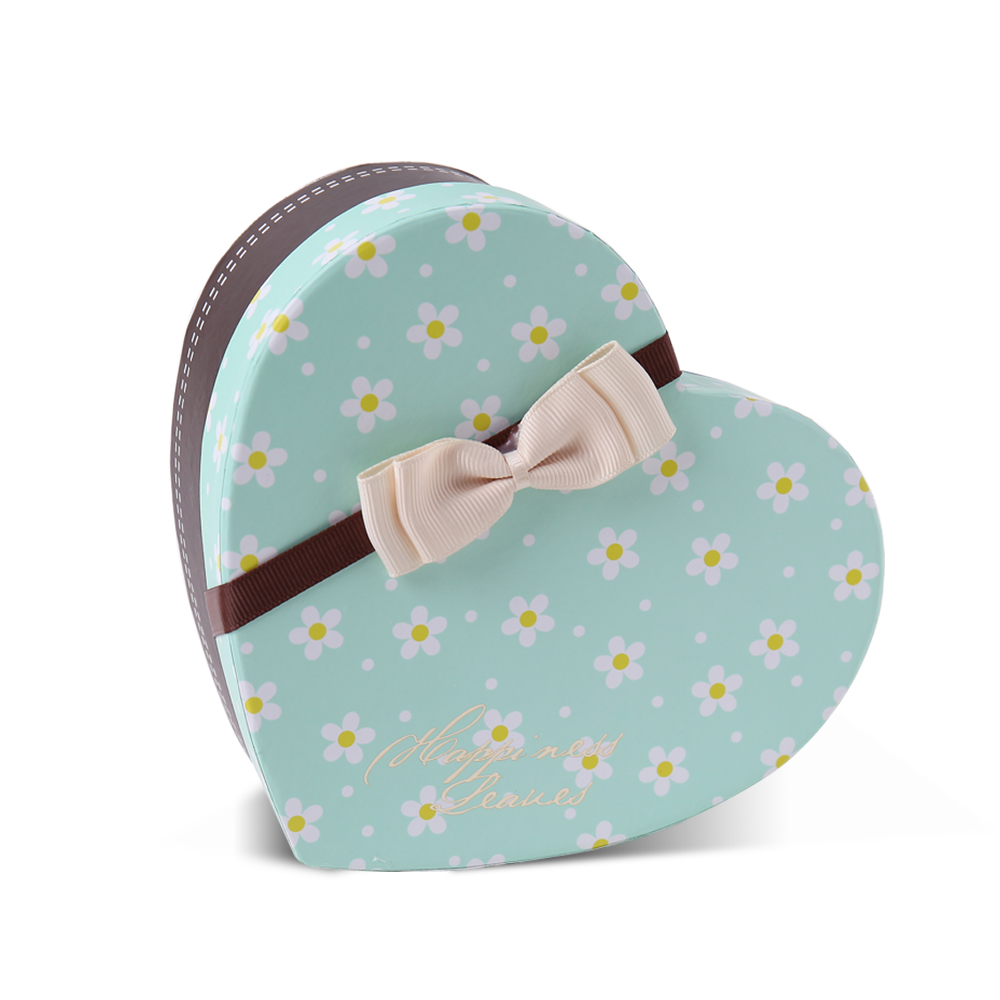 special luxury gift box heart shaped magnetic cardboard custom printing logo creative chocolate <span class=keywords><strong>packaging</strong></span> box - Product Image 1