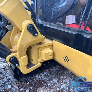 Mini-excavatrice Caterpillar 303 d'occasion, 3 tonnes, modèle 2022, moteur, boîte de vitesses et pompe contrôlés par PLC, matériel de construction - Product Image 6