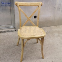 Chaise en rotin à dossier croisé en bois massif, empilable, pour mariage, événement, restaurant en plein air, lieu de réception, salle à manger