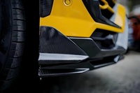 Nouveau kit carrosserie en fibre de carbone Xin Wei pour URUS : lèvre avant, diffuseur, jupes latérales, déflecteurs d'air avant/arrière à visser