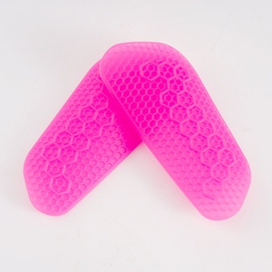 Protège-tibias de football pour hommes et femmes, mini protections antichoc en EVA, équipement de protection avec couleurs personnalisables pour adultes et enfants - Product Image 3