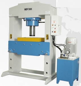 Prensa Hidráulica Industrial Automática de 200 Toneladas para el Conformado y Corte de Chapa Metálica - Product Image 2
