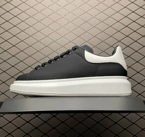 Zapatos de hombre al por mayor de fábrica para deportes al aire libre, parte superior de cuero genuino transpirable, diseño que aumenta la altura, zapatos de caminar a la moda - Product Image 1