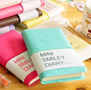 Carnet de notes mini format B7 en cuir PU avec fermeture élastique, pages lignées, 5 sujets, pour l'école, le bureau, la papeterie, motif sourire - Product Image 3