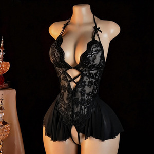 Robe de lingerie <span class=keywords><strong>en</strong></span> <span class=keywords><strong>dentelle</strong></span> pour <span class=keywords><strong>femme</strong></span>, babydoll <span class=keywords><strong>en</strong></span> maille transparente à col halter, <span class=keywords><strong>nuisette</strong></span> érotique à décolleté plongeant et découpes - Product Image 4