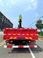 Grue de camion de 8 tonnes, 240 CV, hauteur de levage maximale de 20,5 m, grue mobile montée sur camion pour la construction