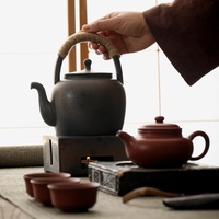 Chaudière à thé en céramique de style japonais traditionnel Réchauffeur de poterie grossière avec base chauffante à bougie simple pour café ou thé chaud