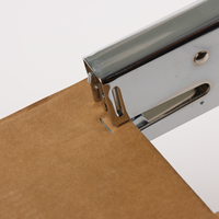 Mini agrafeuse simple pour bureau et étudiants Grande agrafeuse manuelle multi-usages en métal et plastique argentée 24/6 & 26/6
